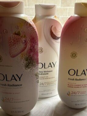 Olay Women's Bodywash Bundle (3)
